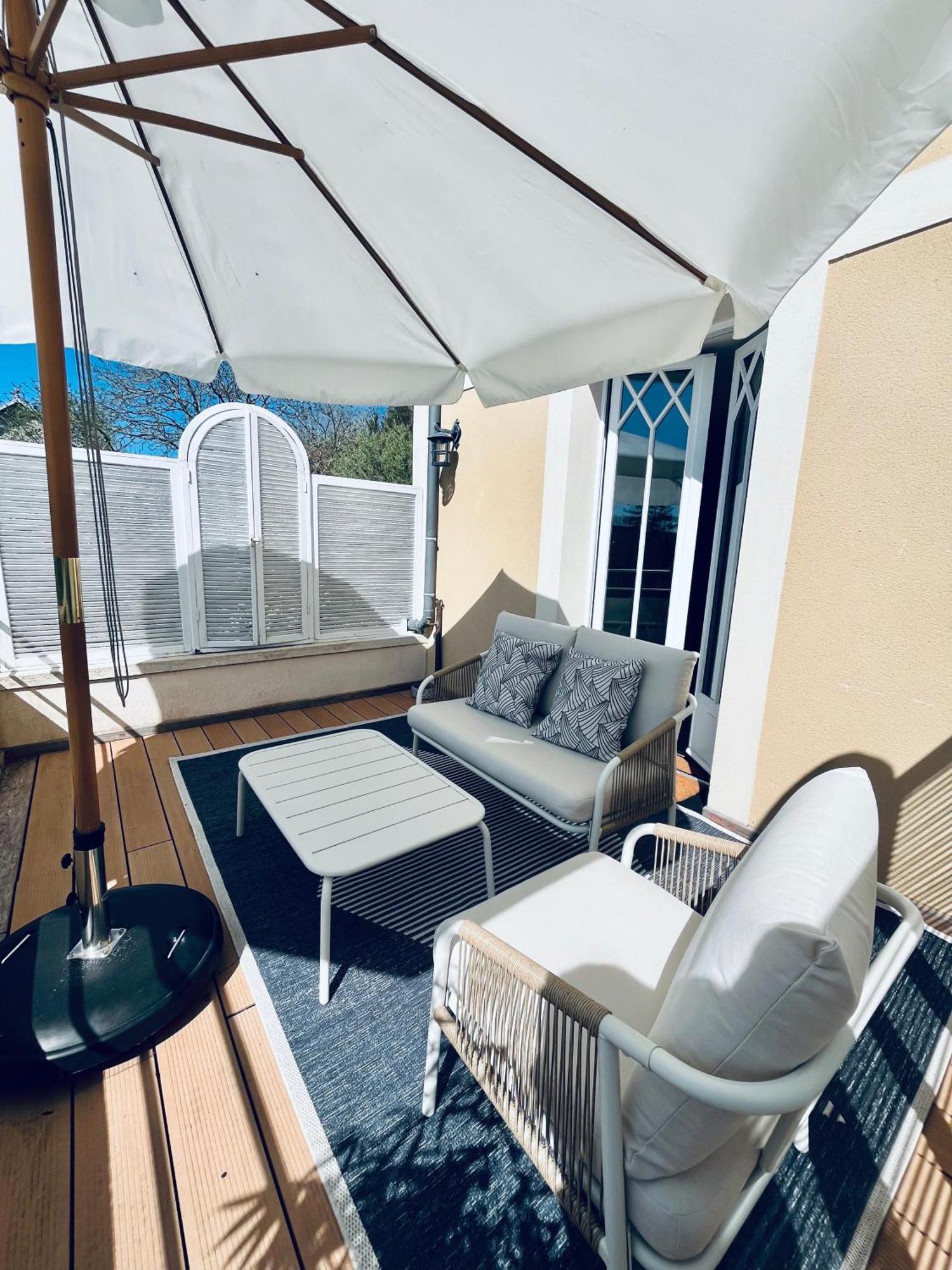 Orpheus Lodge Giverny Esterno foto
