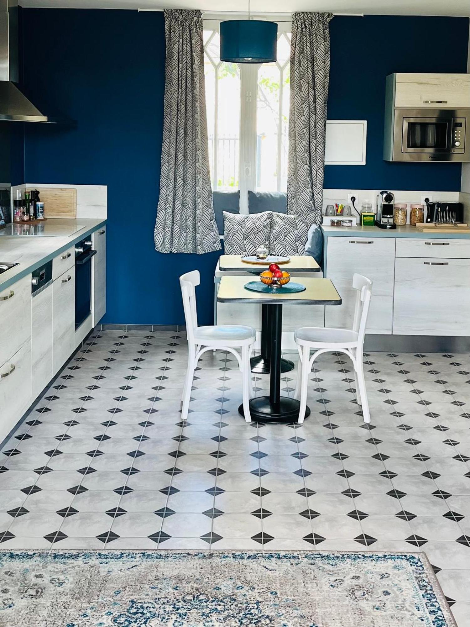 Orpheus Lodge Giverny Esterno foto
